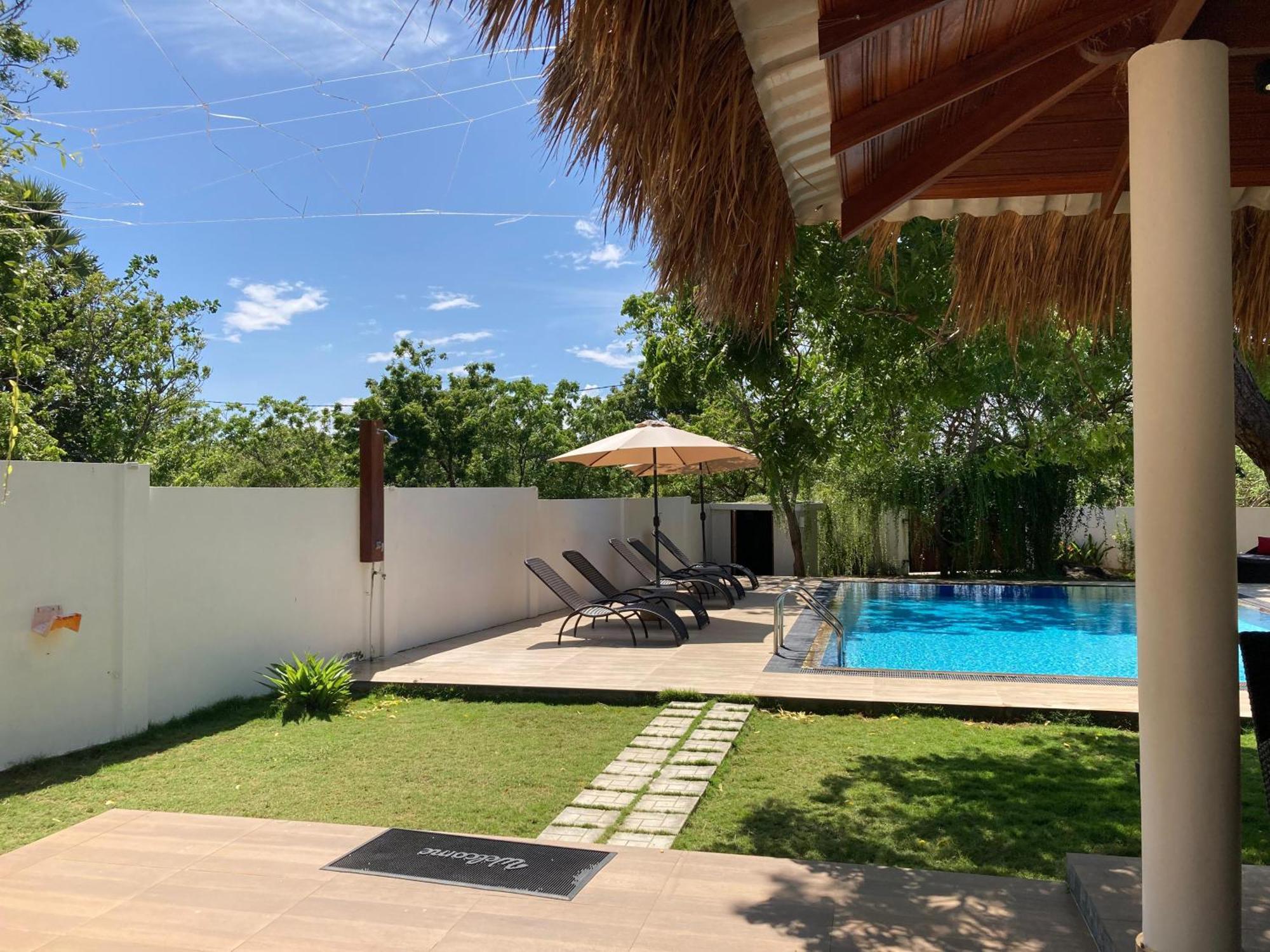 Kirinda Paradise Yala Luaran gambar